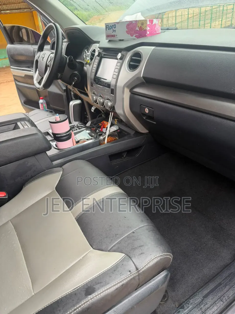 Toyota Tundra 2017 Gray