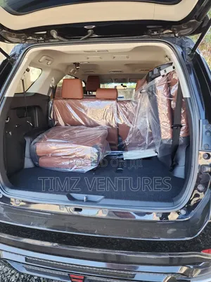 Toyota Fortuner 2025 Black