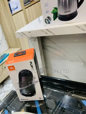 Brand New Sleek JBL Flip 6 Portable Wireless Speaker- Black