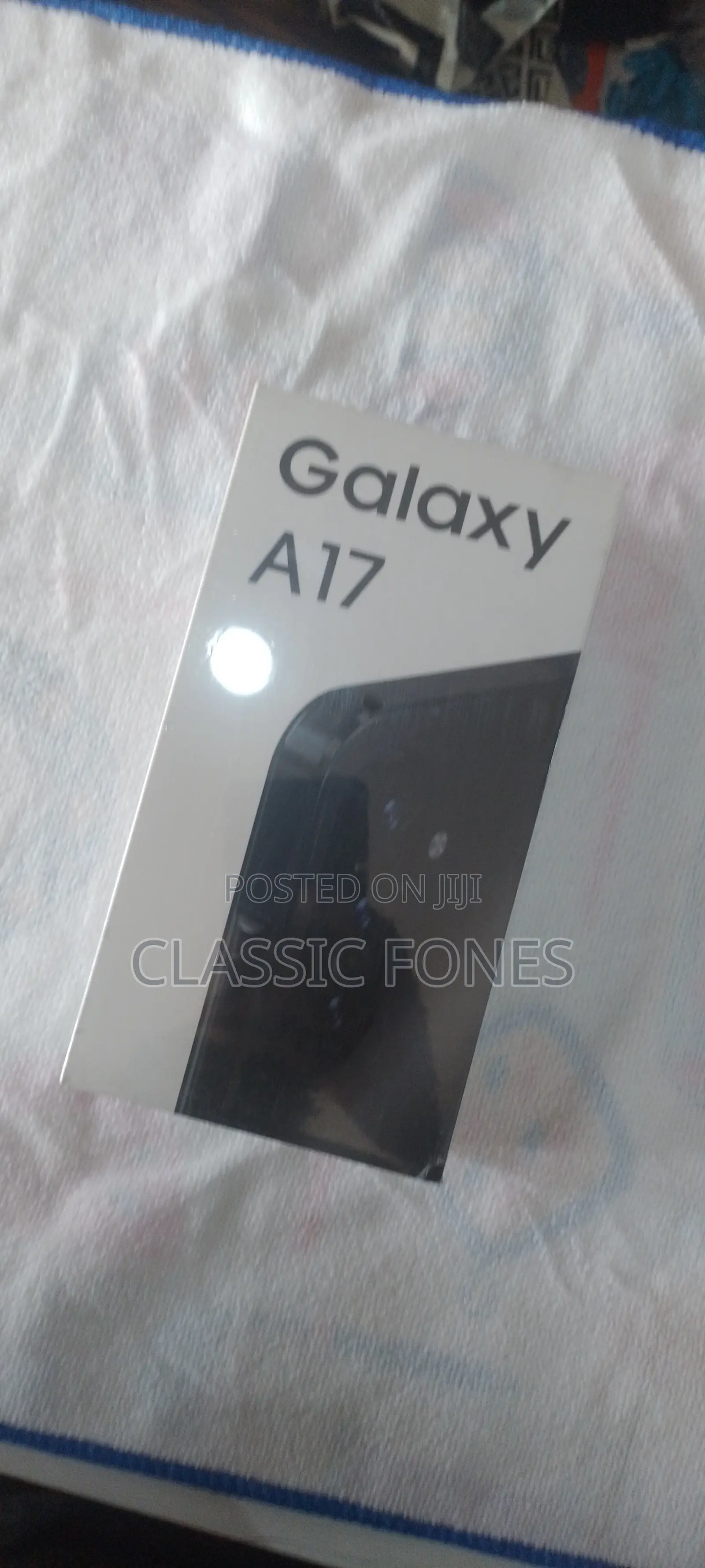 New Samsung Galaxy A17 5G 256 GB Blue