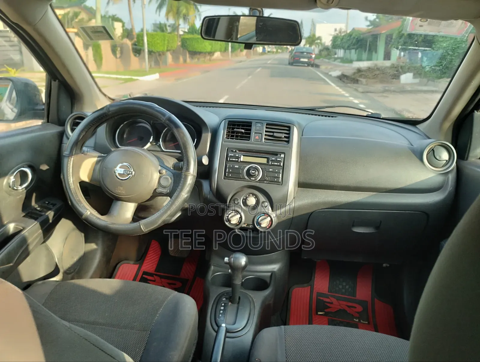 Nissan Versa 2014 Black