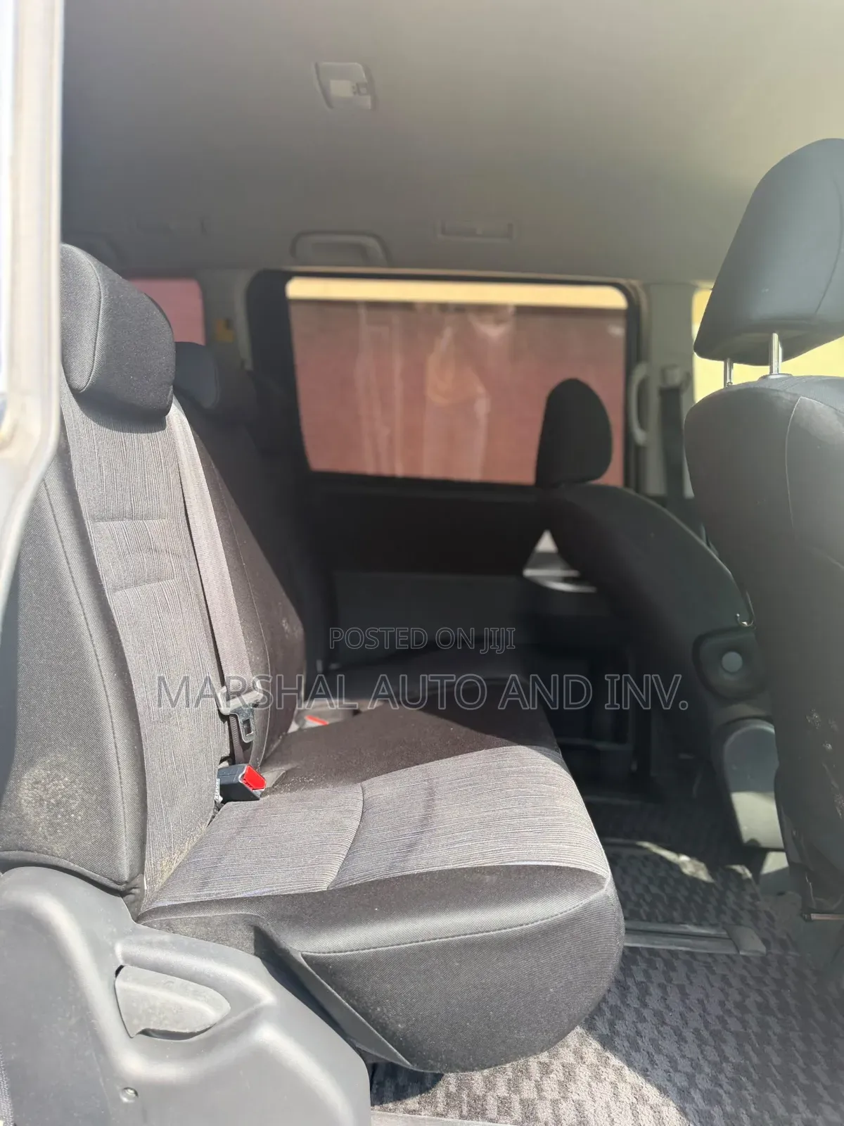 Toyota Voxy 2013 White