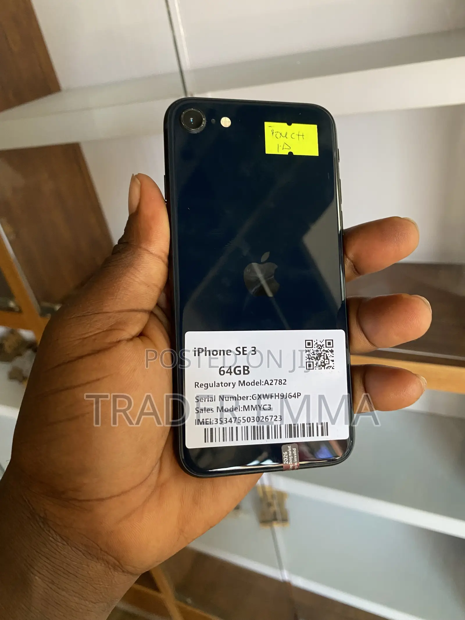 Apple iPhone SE (2022) 64 GB Black