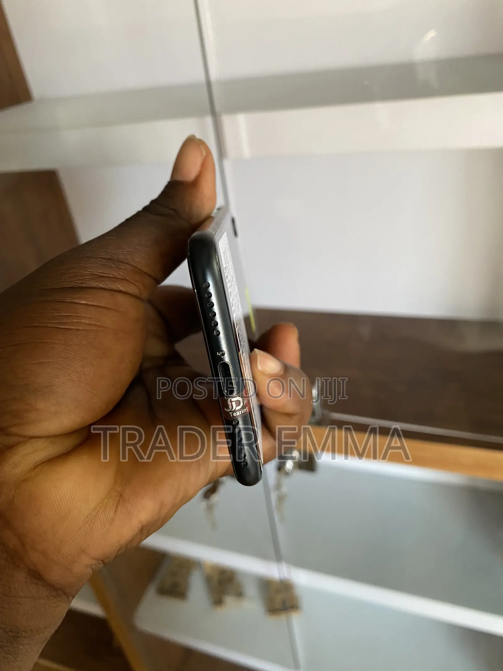 Apple iPhone SE (2022) 64 GB Black