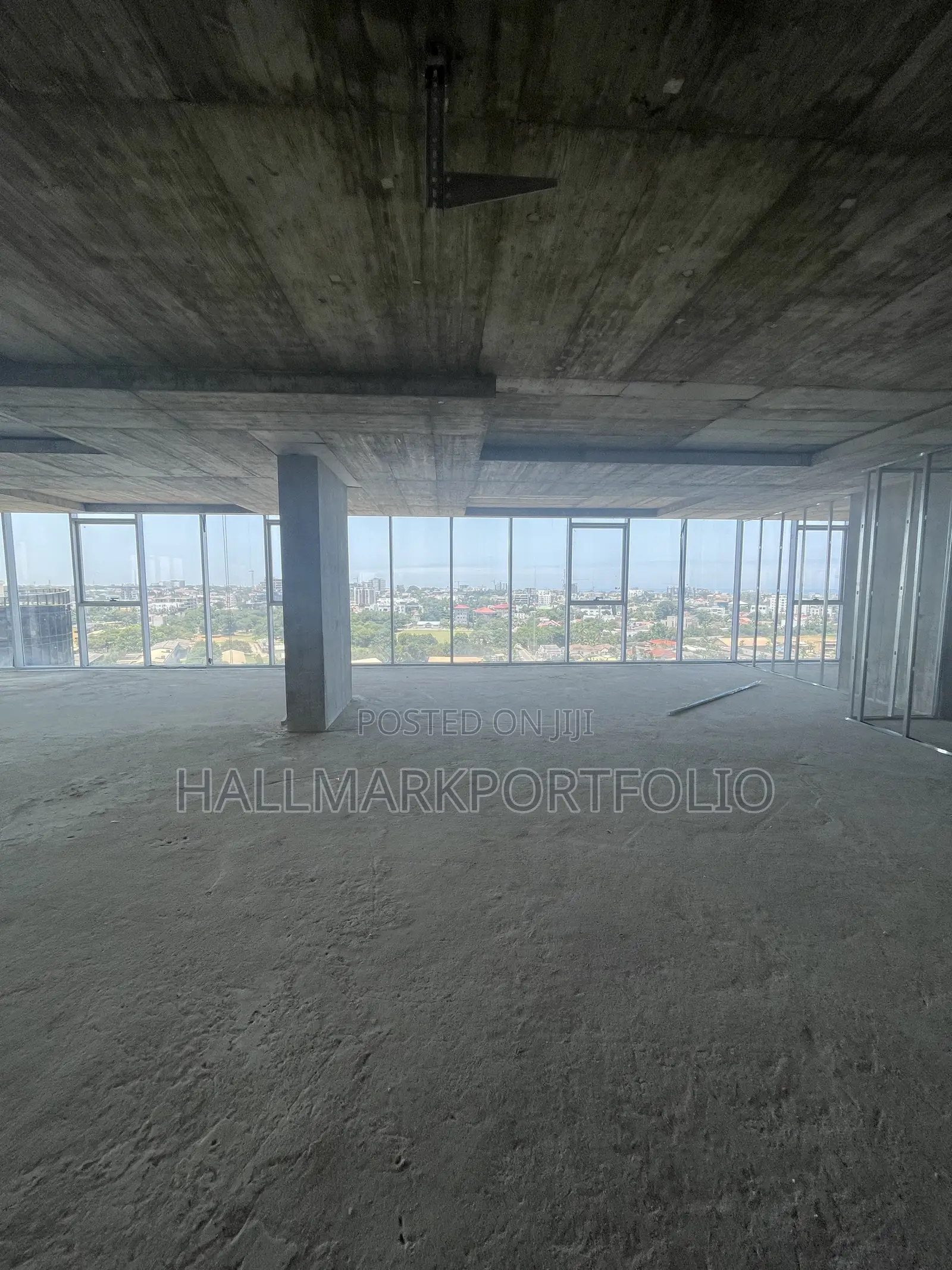 300sqm Grade a EDGE-Certified Office Space in Cantonment