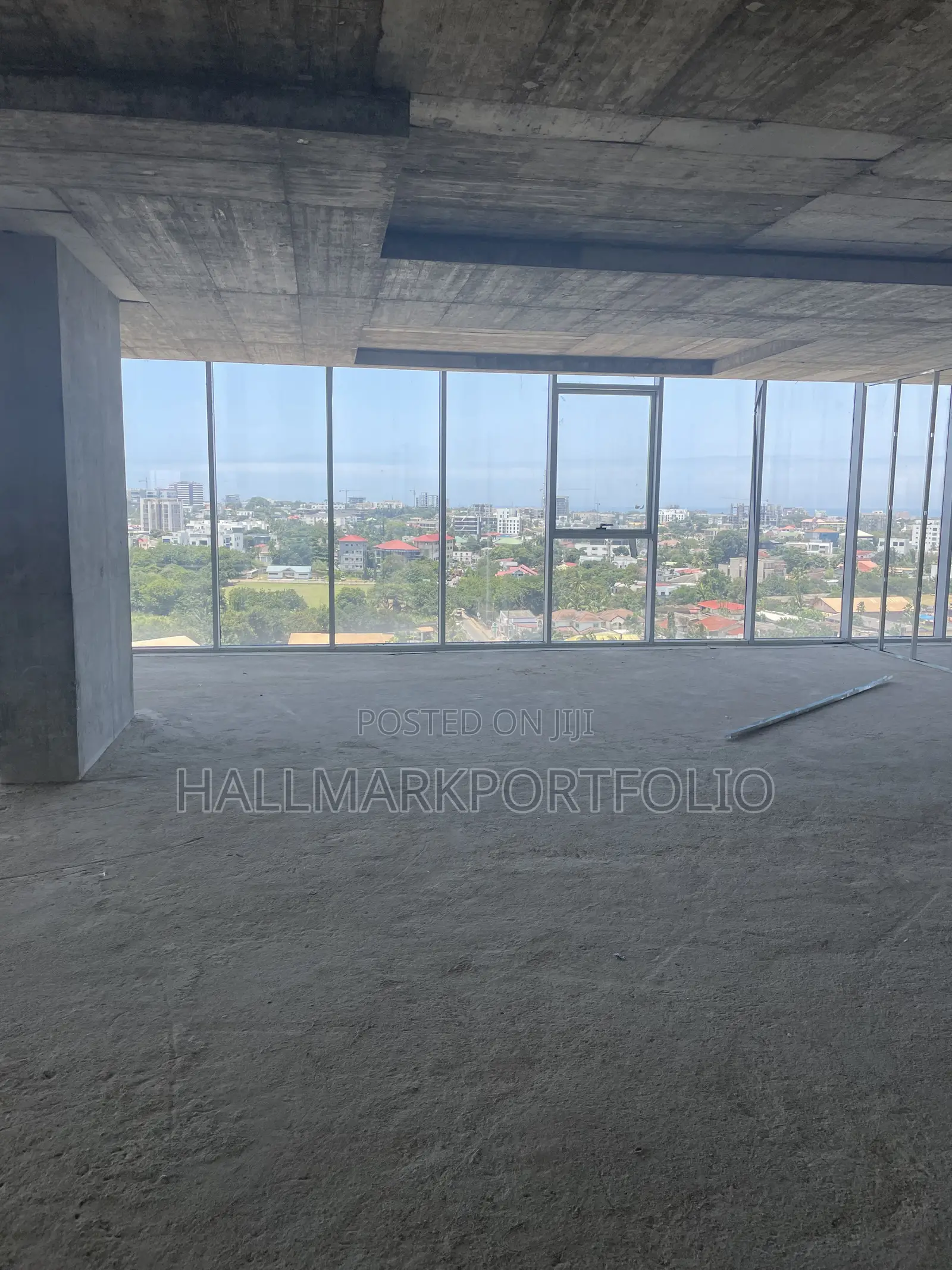 300sqm Grade a EDGE-Certified Office Space in Cantonment