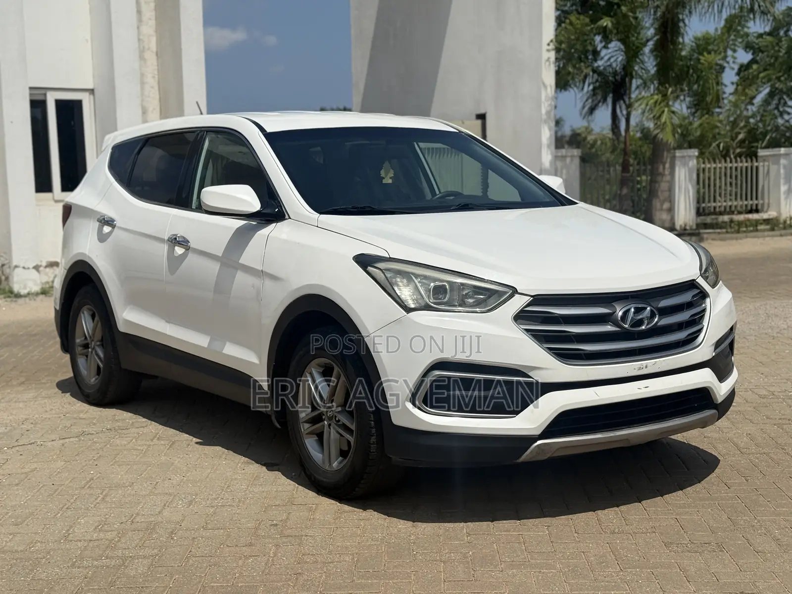 Hyundai Santa Fe 2018 White