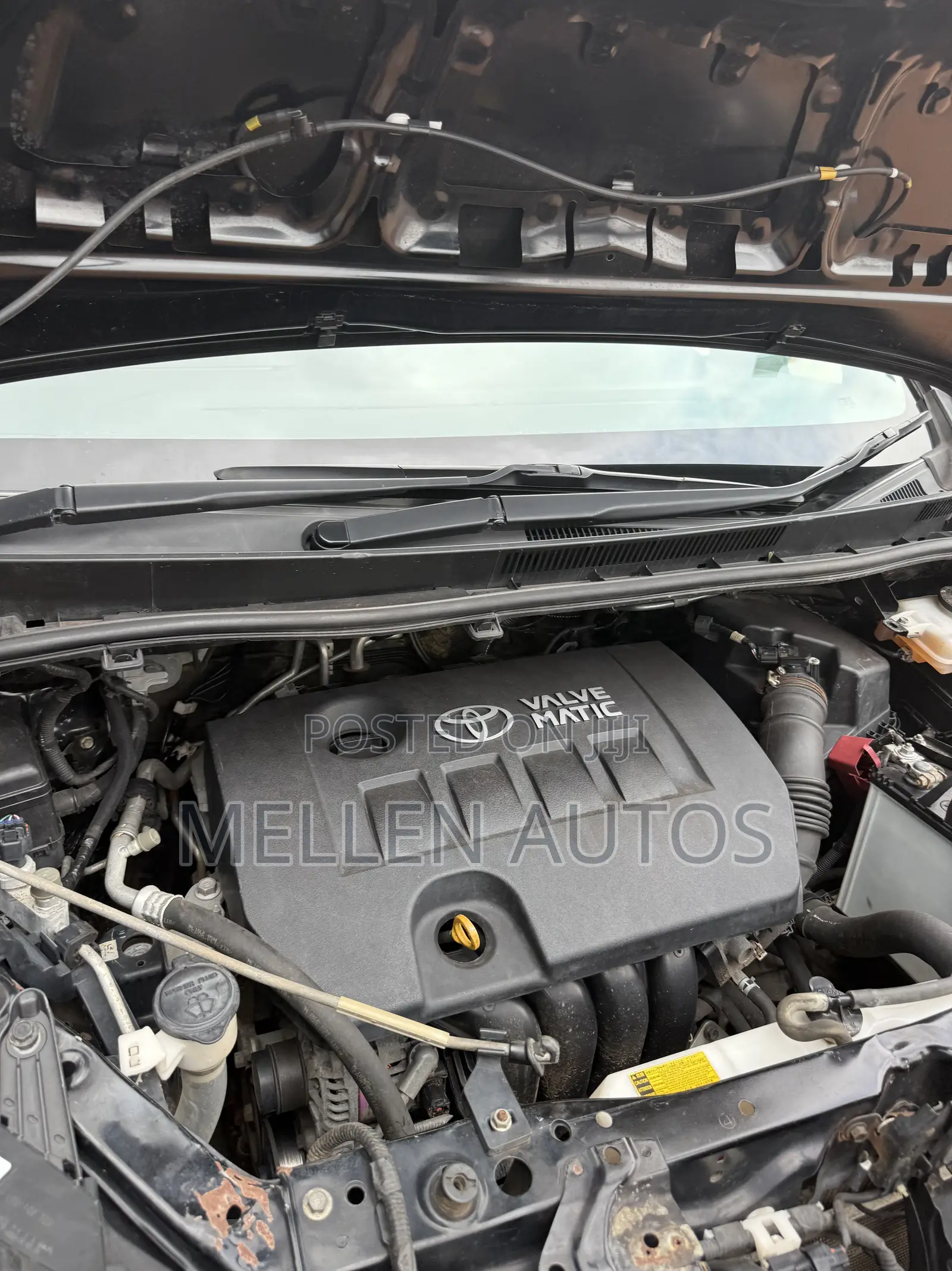 Toyota Voxy V 2WD 7-Seater 2015 Black