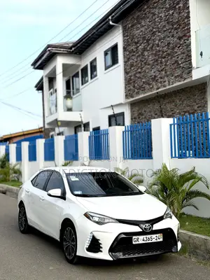 Toyota Corolla S 4dr Sedan (1.8L 4cyl CVT) 2016 White