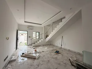 2bdrm Townhouse/Terrace in Ashaley Botwe, Nmai-Dzorn for sale