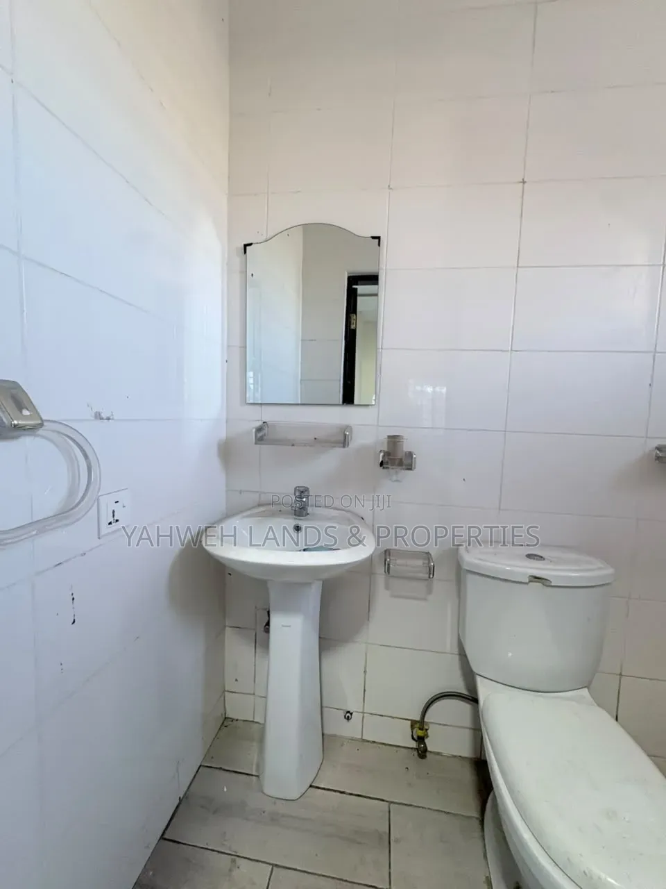 4bdrm Apartment in Dstv, New Site for rent