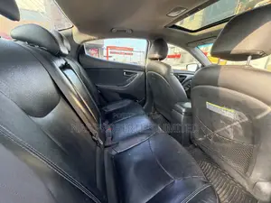 Hyundai Elantra Limited 2012 Silver