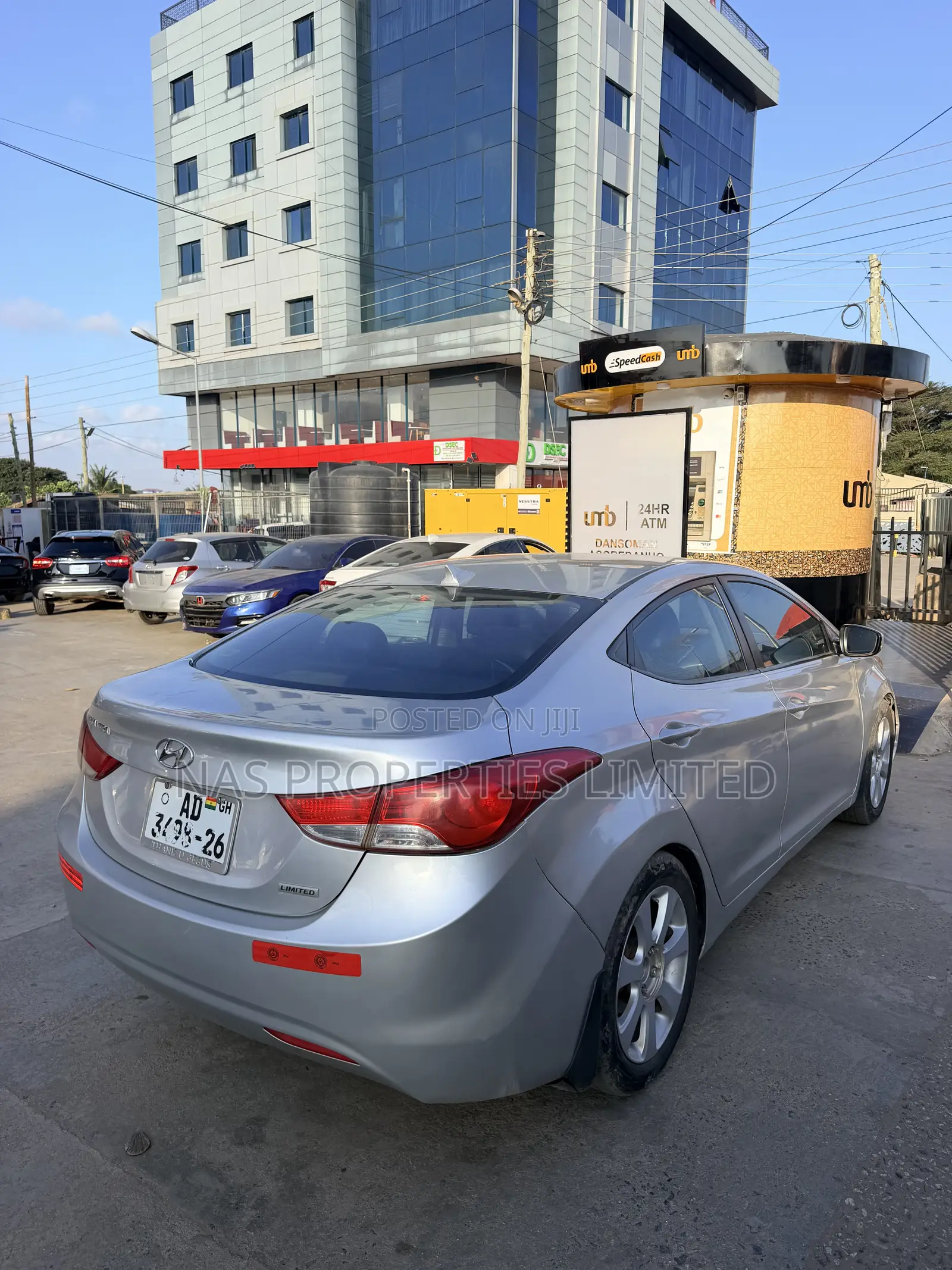 Hyundai Elantra Limited 2012 Silver