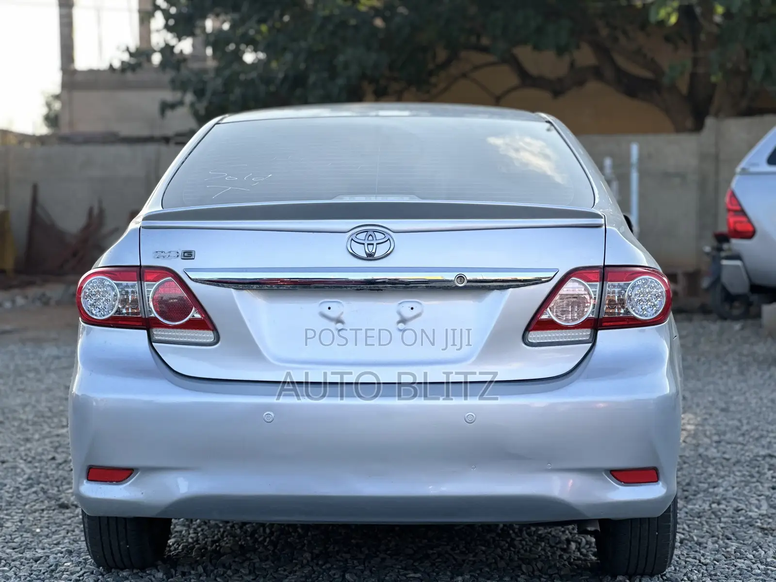 Toyota Corolla 2010 Silver