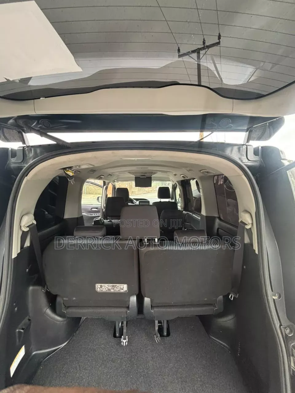 Toyota Voxy 2015 Black