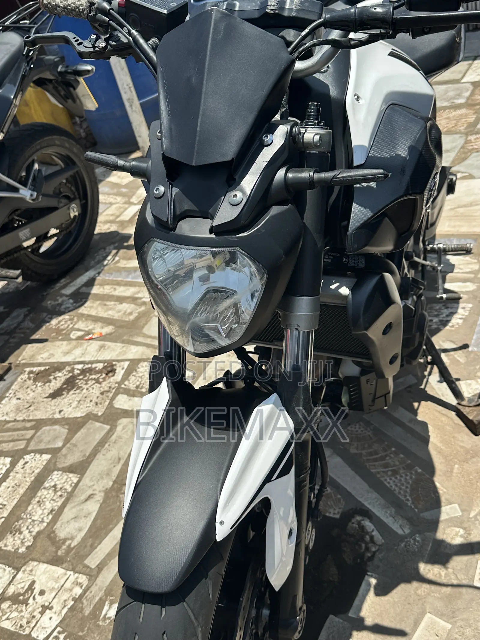 Yamaha 2020 Black