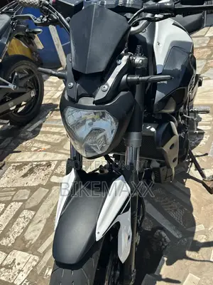 Yamaha 2020 Black