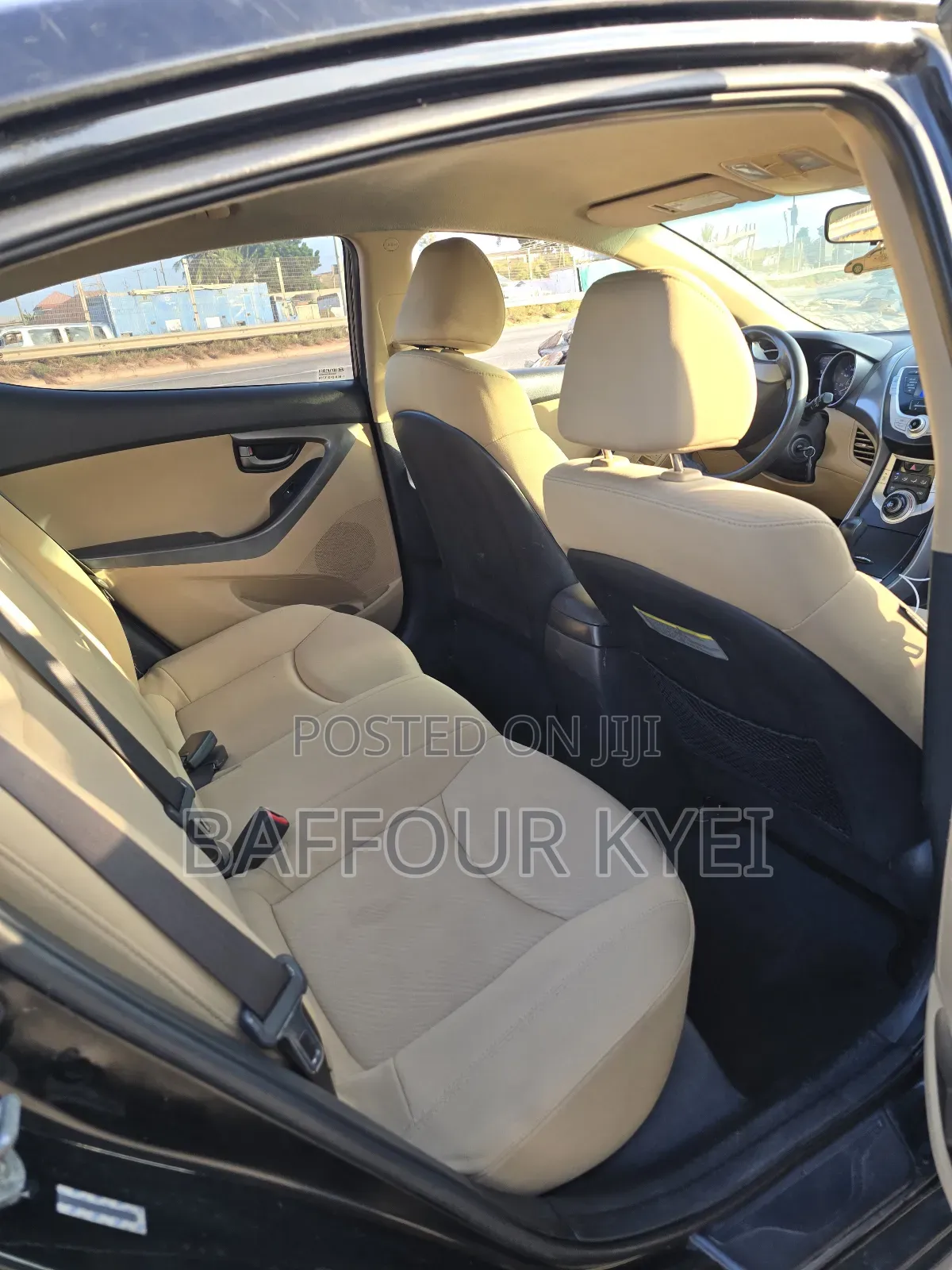 Hyundai Elantra Limited Sedan FWD (1.8L 4cyl 6A) 2013 Black