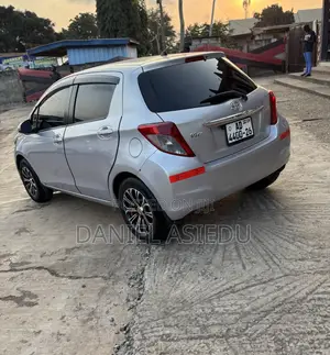 Toyota Vitz 1.3 AWD 3dr 2013 Silver
