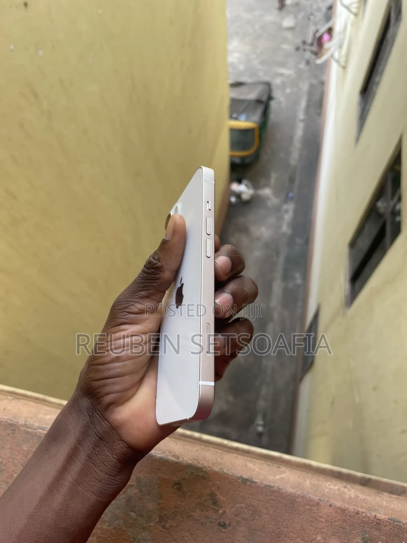 Apple iPhone 13 128 GB White