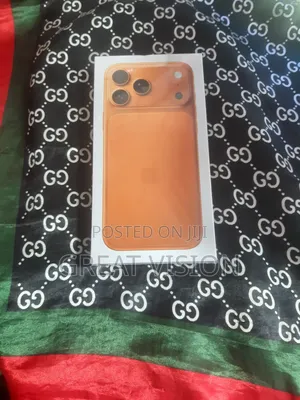 New Apple iPhone 17 Pro Max 1 TB Orange