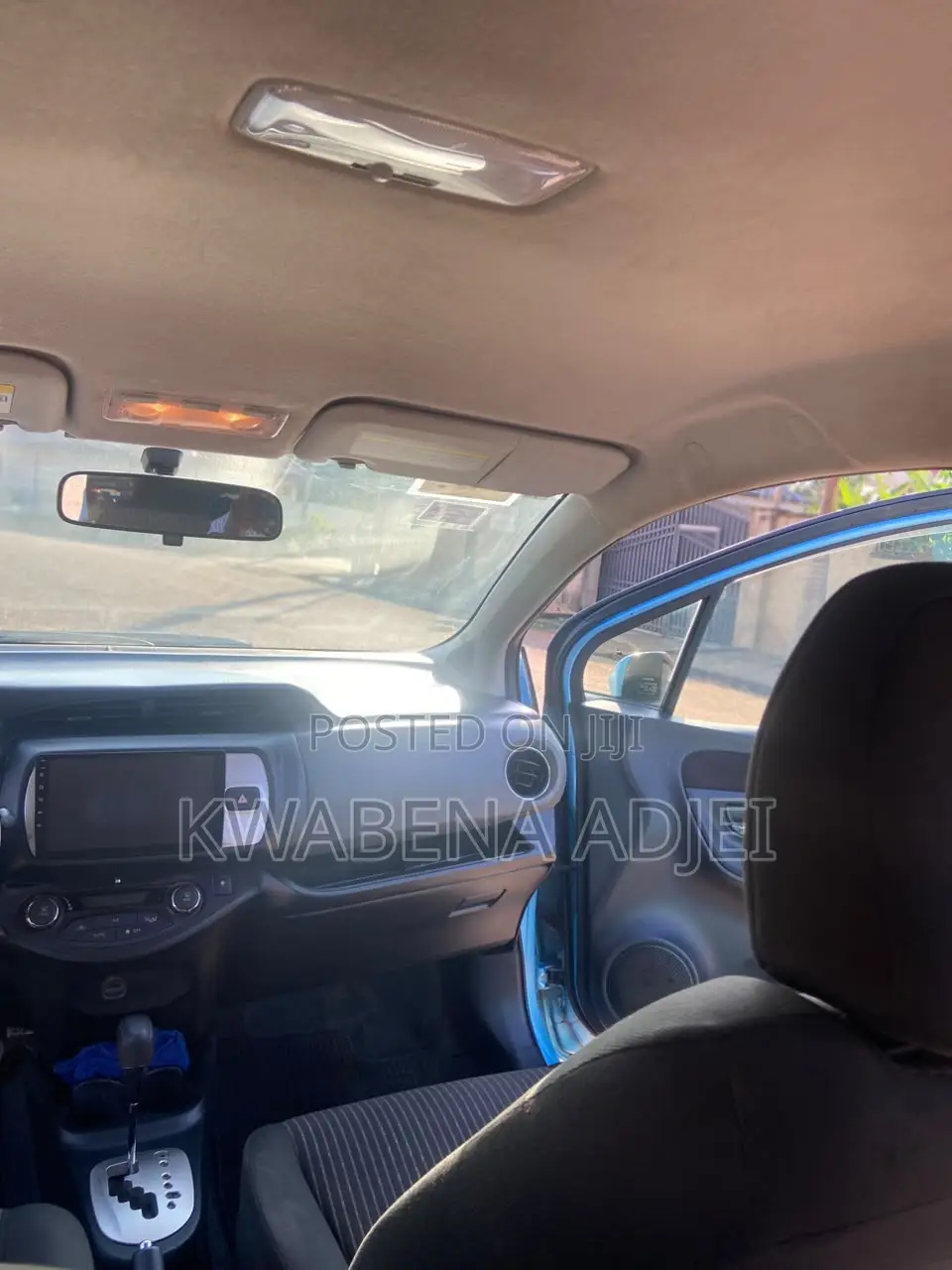 Toyota Vitz 2015 Blue