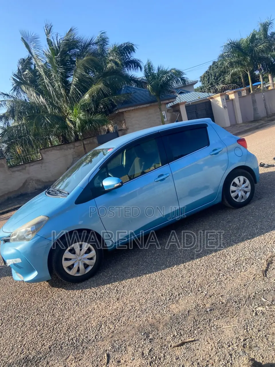 Toyota Vitz 2015 Blue
