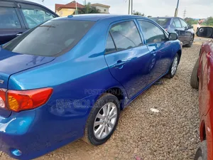 Toyota Corolla 2010 Blue