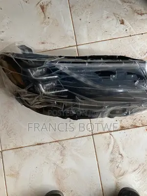 Toyota Camry 2025 Headlight