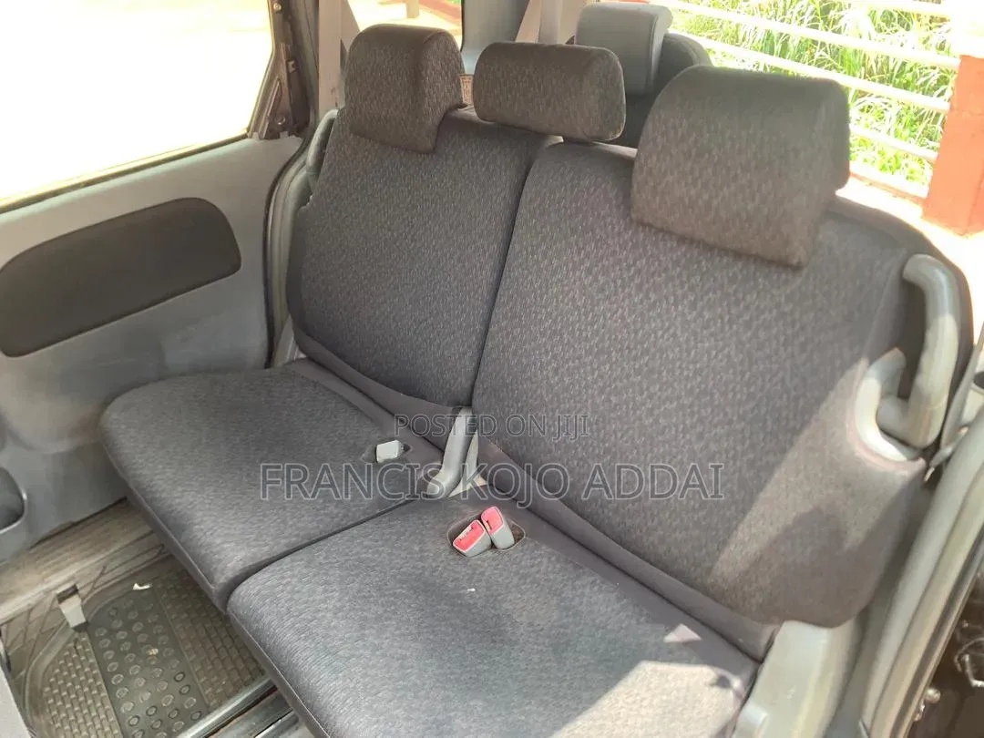 Toyota Sienta 2013 Black