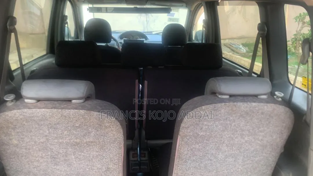 Toyota Sienta 2013 Black