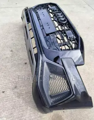 Audi Q8 Bumper 2023 and Headlights