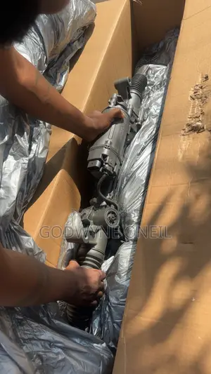 2018 C43 Steering Rack