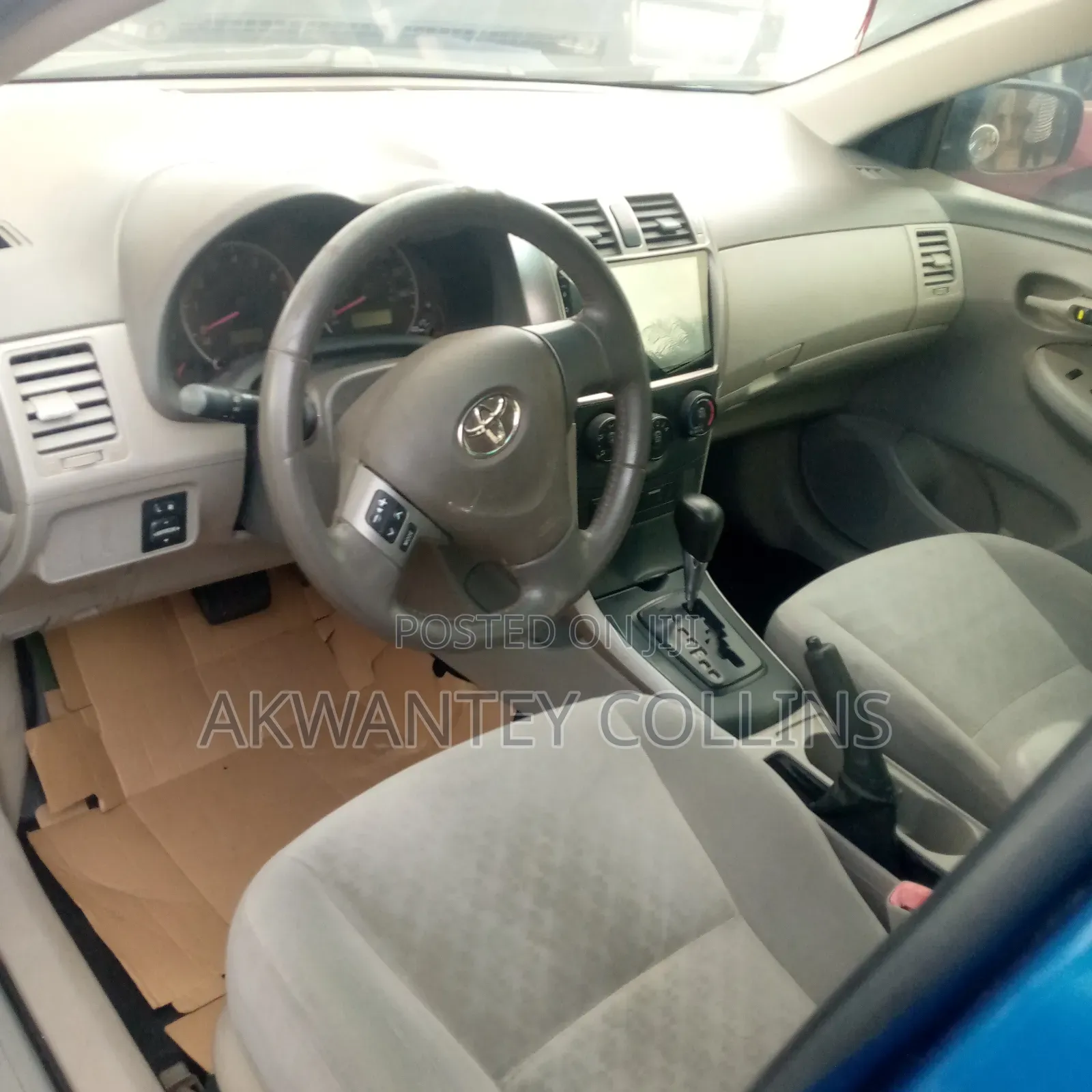 Toyota Corolla 2010 Blue