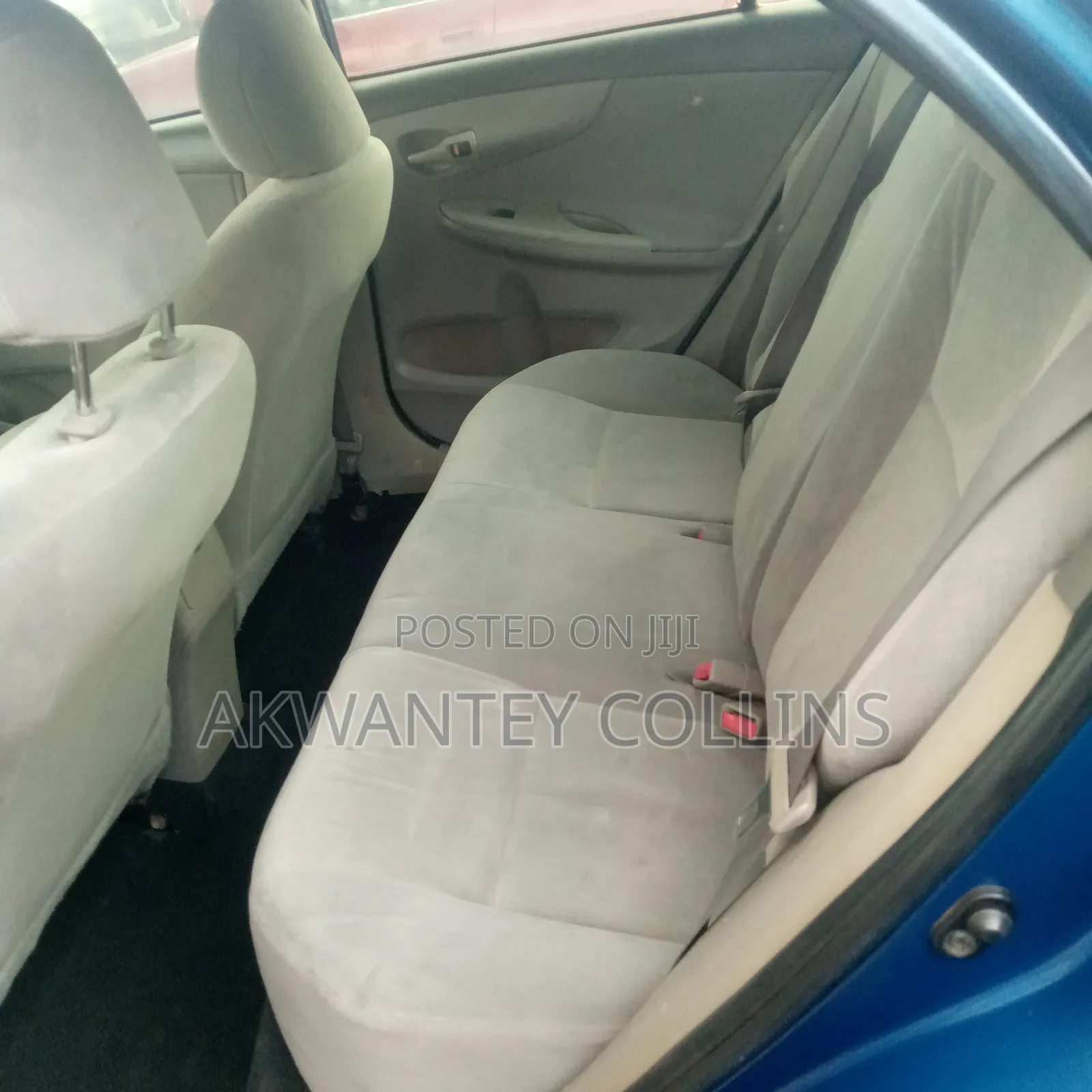 Toyota Corolla 2010 Blue