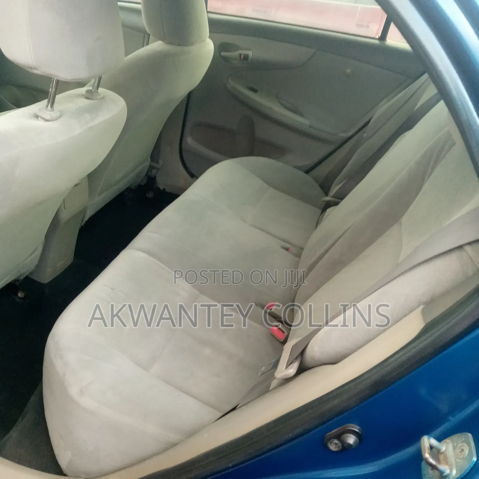 Toyota Corolla 2010 Blue