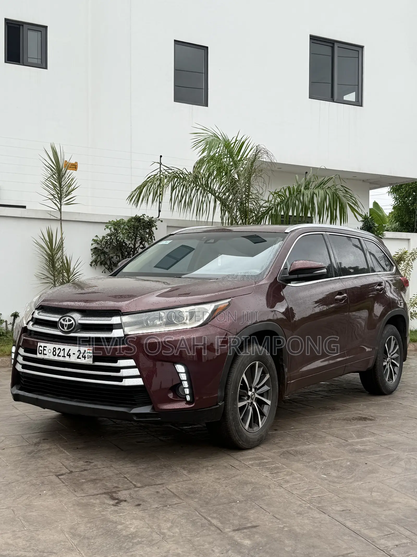 Toyota Highlander XLE 4x2 V6 (3.5L 6cyl 8A) 2018 Burgundy