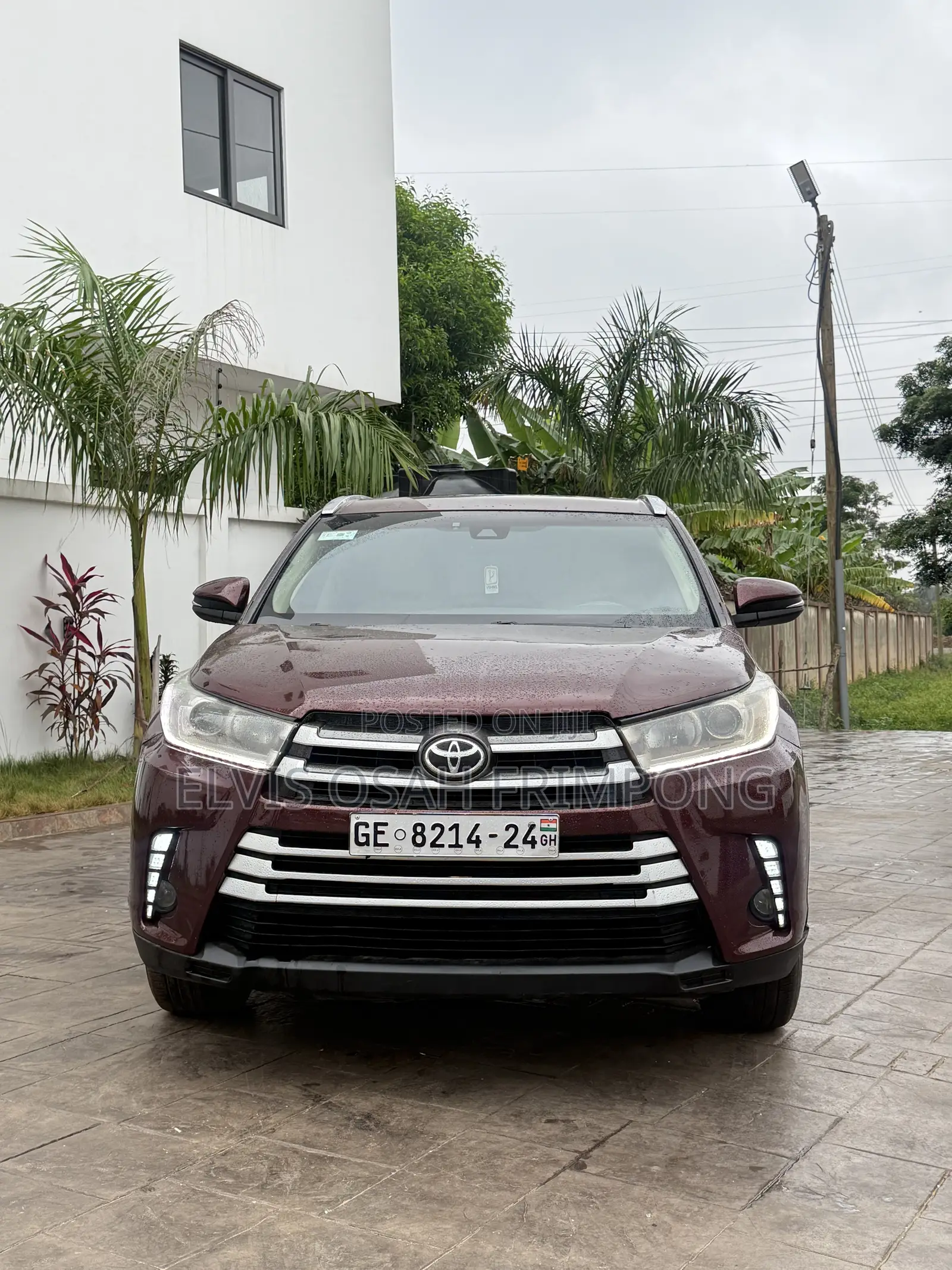 Toyota Highlander XLE 4x2 V6 (3.5L 6cyl 8A) 2018 Burgundy