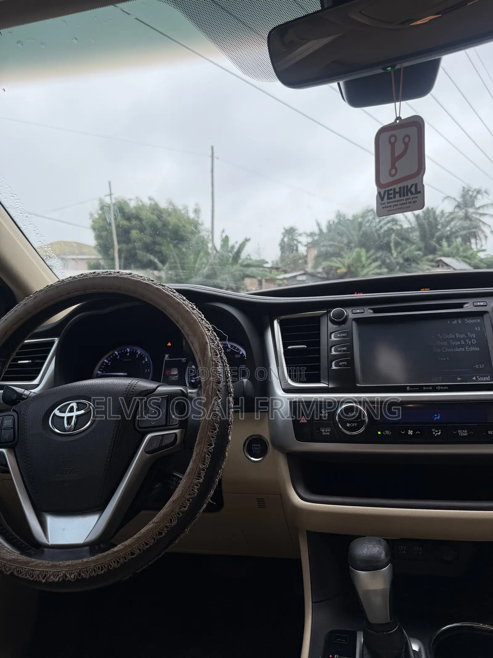 Toyota Highlander XLE 4x2 V6 (3.5L 6cyl 8A) 2018 Burgundy