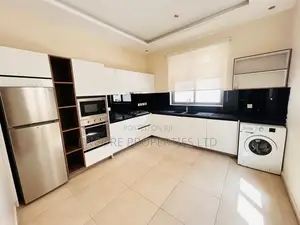 4bdrm House in Adjiriganor for sale