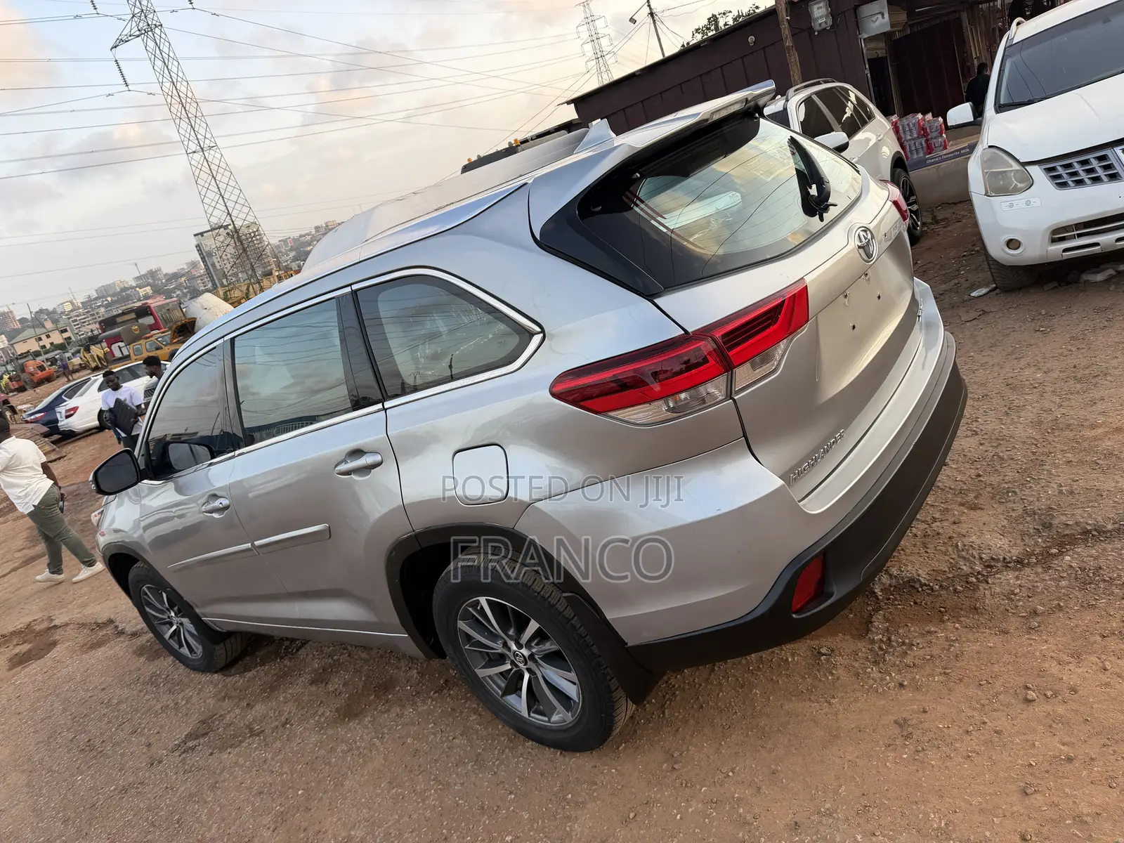 Toyota Highlander XLE 2019 Gray
