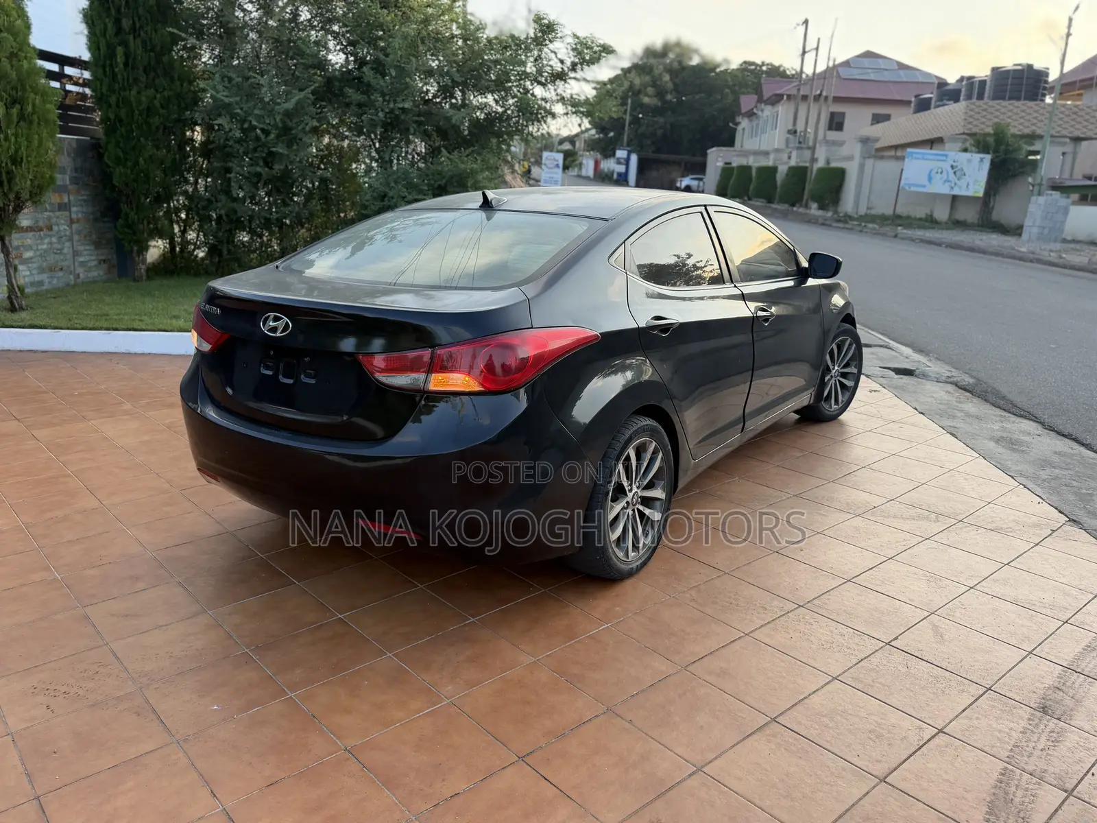 Hyundai Elantra 2013 Black