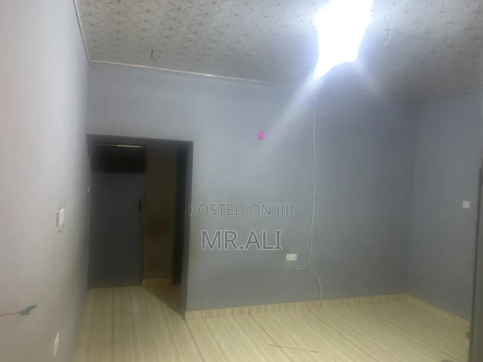 1bdrm Room & Parlour in Jei River Close To, Awutu Senya East Municipal