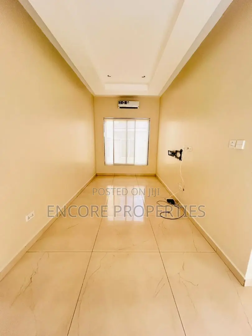 4bdrm House in Ajiriganor, East Legon for sale