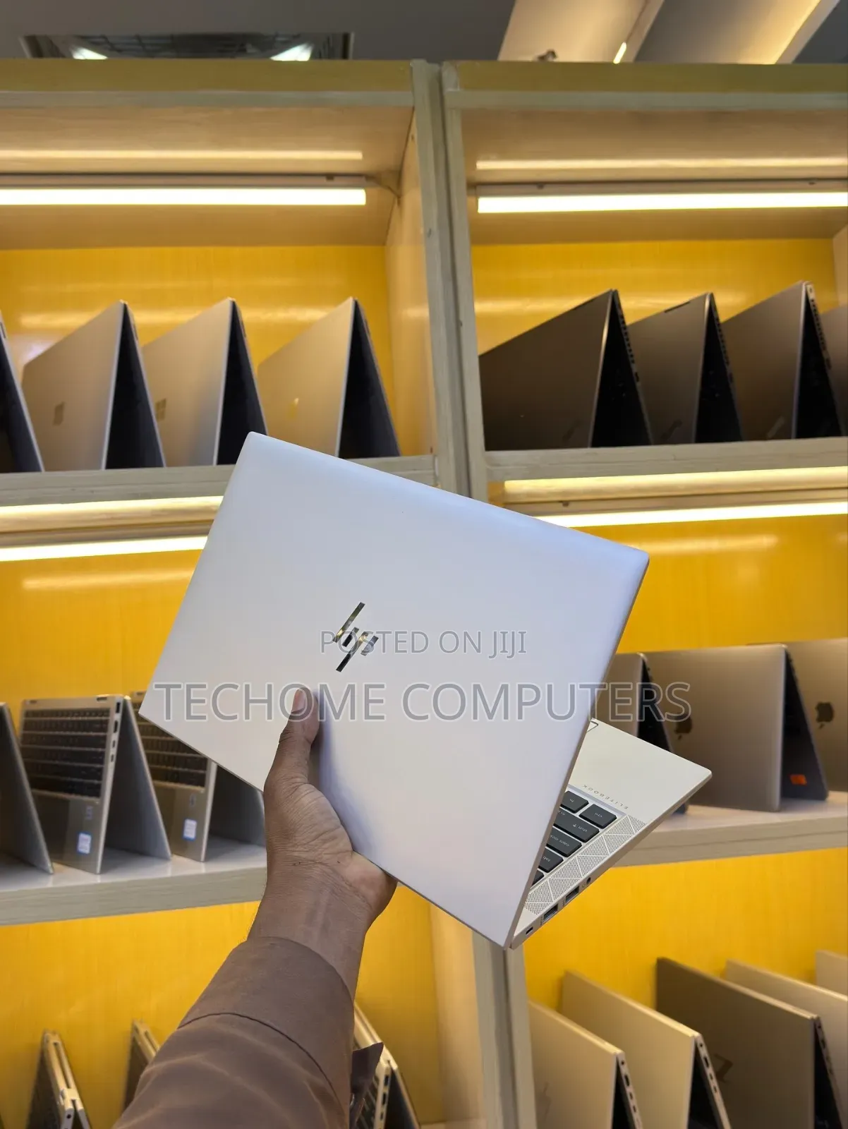 Laptop HP EliteBook 840 G8 16GB Intel Core i7 SSD 256GB