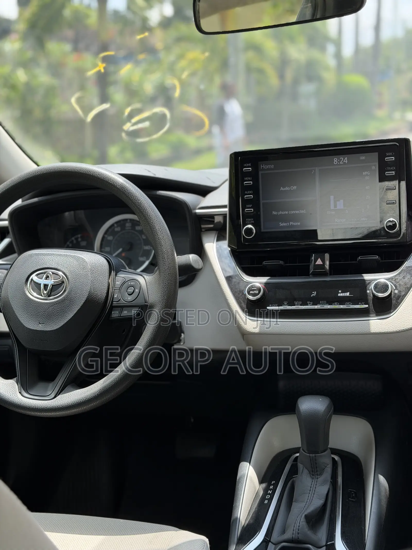 Toyota Corolla LE 2020 Blue