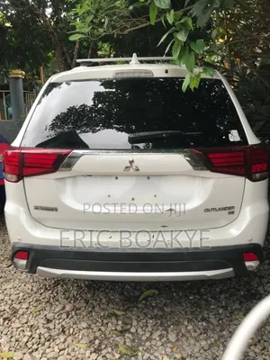 Mitsubishi Outlander SE AWC 2018 White