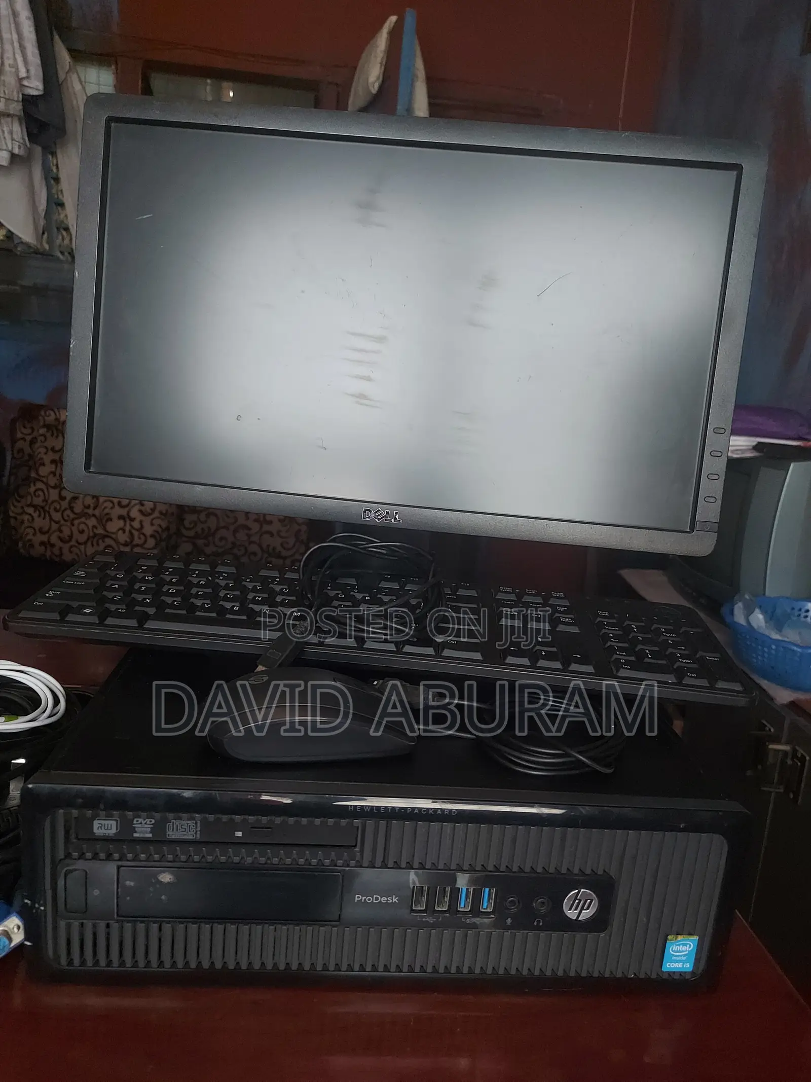 Desktop Computer Dell 4GB Intel Core i5 HDD 500GB