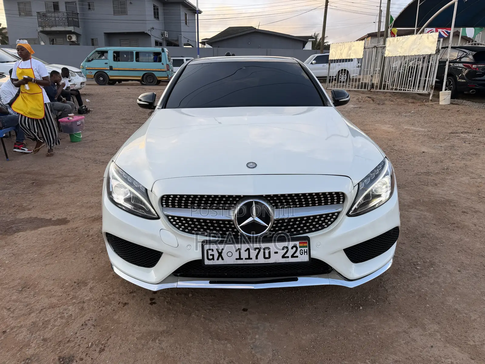 Mercedes-Benz C300 Sport 4Matic Sedan AWD (2.0L 4cyll 7A) 2016 White