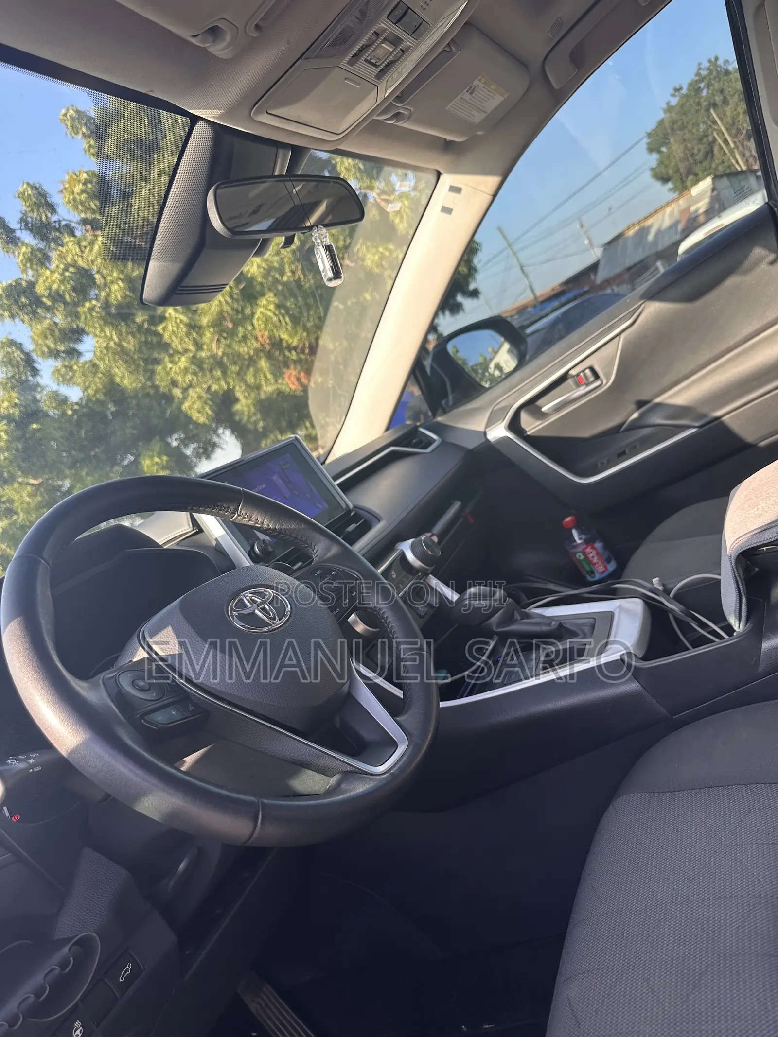Toyota RAV4 2023 Blue
